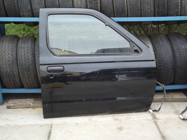 Nissan Navara D22 Jobb Első Ajtó